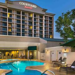 Отель Courtyard by Marriott Los Angeles Pasadena/Monrovia бассейн