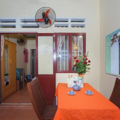 Отель Bougain Villeas Homestay балкон