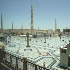 Anwar Al Madinah Movenpick Hotel балкон