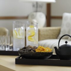 Отель Ramada Jumeirah Hotel ОАЭ, Дубай - 2 отзыва об отеле, цены и фото номеров - забронировать отель Ramada Jumeirah Hotel онлайн в номере