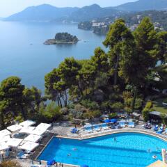 Corfu Holiday Palace Hotel бассейн фото 3
