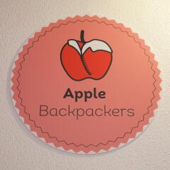 Отель Apple Backpackers с домашними животными