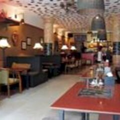 Отель Hanoi Home Backpacker Hostel Вьетнам, Ханой - отзывы, цены и фото номеров - забронировать отель Hanoi Home Backpacker Hostel онлайн питание