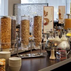 Отель Novotel Paris 14 Porte d'Orléans Франция, Париж - 3 отзыва об отеле, цены и фото номеров - забронировать отель Novotel Paris 14 Porte d'Orléans онлайн питание