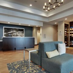 Отель Hampton Inn by Hilton Pawtucket интерьер отеля фото 2
