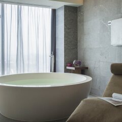 Отель Pullman Saigon Centre ванная фото 2