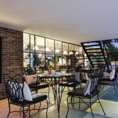 Отель Aspira Davinci Sukhumvit 31 Таиланд, Бангкок - отзывы, цены и фото номеров - забронировать отель Aspira Davinci Sukhumvit 31 онлайн питание фото 3