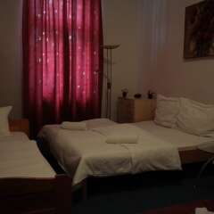 Club Hotel Praha сейф в номере