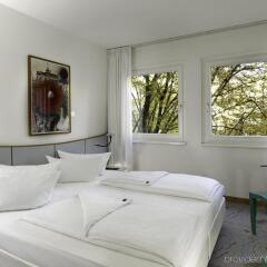 Отель Park Plaza Berlin Kudamm Германия, Берлин - 1 отзыв об отеле, цены и фото номеров - забронировать отель Park Plaza Berlin Kudamm онлайн комната для гостей