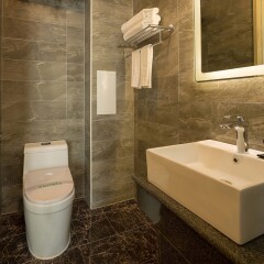 Отель Hill Lily Hotel Китай, Пекин - отзывы, цены и фото номеров - забронировать отель Hill Lily Hotel онлайн ванная