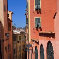 Отель Ibis Styles Nice Centre Gare Ницца балкон