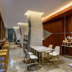 Отель Vela Bangkok Бангкок питание фото 3