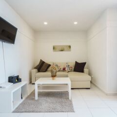 Апартаменты MalagaSuite Fuengirola Beach Apartment Фуэнхирола комната для гостей фото 2