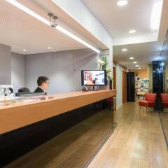Отель Aparthotel Senator Barcelona интерьер отеля
