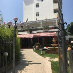 Hotel De Amicis Риччоне фото 6