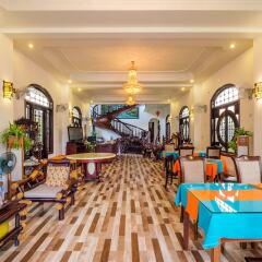 Отель OYO 121 Nipa Riverside Villa фитнесс-зал