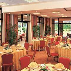 Отель Atahotel Villa Pamphili