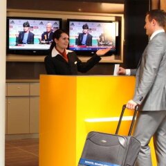 Отель Novotel Muenchen Airport Фрайзинг бассейн фото 3