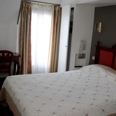 Отель Hôtel Metropol сейф в номере