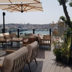 The Galata Istanbul Hotel Mgallery by Sofitel бассейн