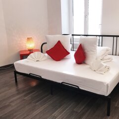 Апартаменты INSIDE FIVE - City Apartments комната для гостей
