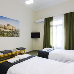 Апартаменты Hippy Decorated 2 Bedrooms Apartment Афины