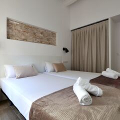 Отель Classbedroom Port Ramblas комната для гостей фото 4