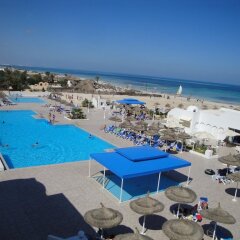 Отель Club Calimera Yati Beach бассейн