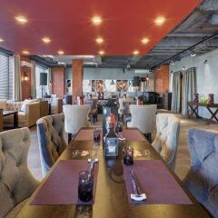 Апартаменты Apartments by Palmira Business Club гостиничный бар