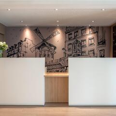 Отель Citadines Montmartre Paris интерьер отеля