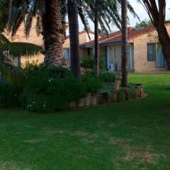 Отель Esperance Beachfront Resort фото 2