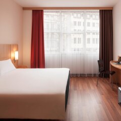 Отель ibis Nuernberg Altstadt Германия, Нюрнберг - 1 отзыв об отеле, цены и фото номеров - забронировать отель ibis Nuernberg Altstadt онлайн фото 6