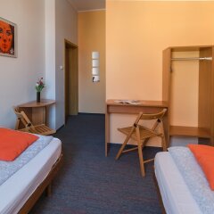 Отель Hill Inn Польша, Познань - отзывы, цены и фото номеров - забронировать отель Hill Inn онлайн удобства в номере