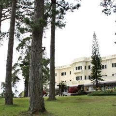 Отель Dalat Palace Далат фото 3