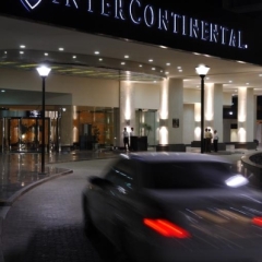 Отель InterContinental Abu Dhabi парковка