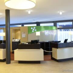 Отель Holiday Inn Berlin Airport - Conference Centre Шёнефельд интерьер отеля фото 2