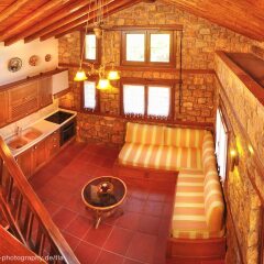 Апартаменты Kamares House Apartments & Studios Ситония сауна
