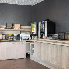 Отель Zenitude Hôtel-Résidences Narbonne Centre Франция, Нарбонн - 1 отзыв об отеле, цены и фото номеров - забронировать отель Zenitude Hôtel-Résidences Narbonne Centre онлайн питание фото 2