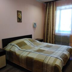Гостиница Mironovskaya Hotel в Иркутске отзывы, цены и фото номеров - забронировать гостиницу Mironovskaya Hotel онлайн Иркутск комната для гостей фото 2
