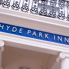 Smart Hyde Park Inn Hostel городской автобус