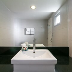 Отель Lily Residence Бангкок ванная фото 2