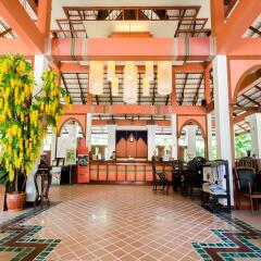 Rachawadee Resort and Hotel интерьер отеля