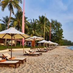 Отель Chen Sea Resort & Spa пляж