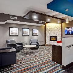 Отель Best Western Plus Port O'Call Hotel Канада, Калгари - отзывы, цены и фото номеров - забронировать отель Best Western Plus Port O'Call Hotel онлайн интерьер отеля