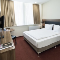 IBB Blue Hotel Adlershof Berlin-Airport комната для гостей