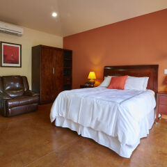 Отель San Angel Suites Педрегал комната для гостей фото 5