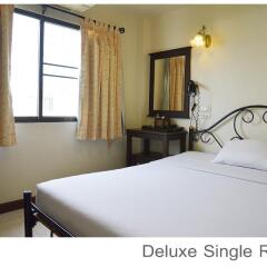 Отель Rambuttri Village Inn & Plaza 3* Стандартный номер с различными типами кроватей фото 17