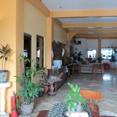 Отель Marble Inn Филиппины, Пампанга - отзывы, цены и фото номеров - забронировать отель Marble Inn онлайн интерьер отеля