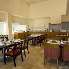 Отель Fiesta Inn Monterrey Fundidora
