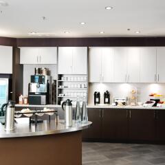 Отель Delta Hotels by Marriott Saskatoon Downtown питание